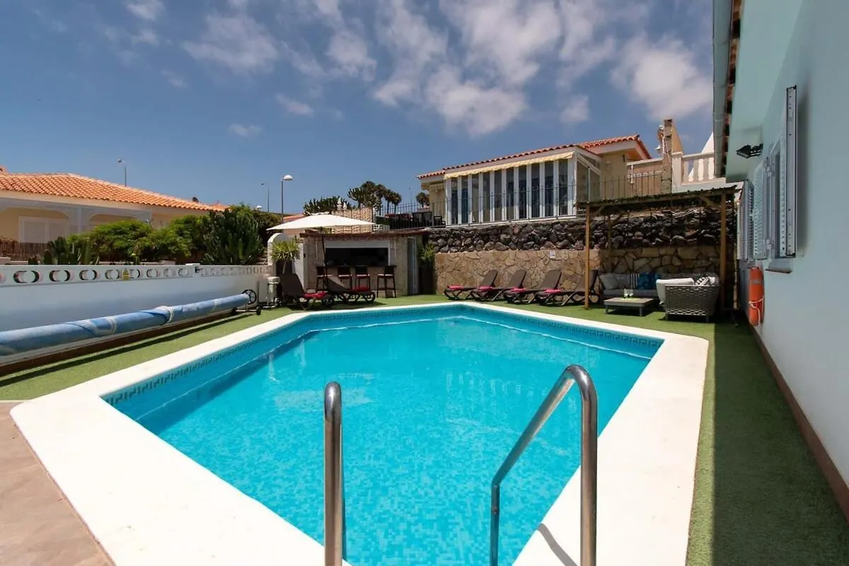 Villa Clariana Callao Salvaje